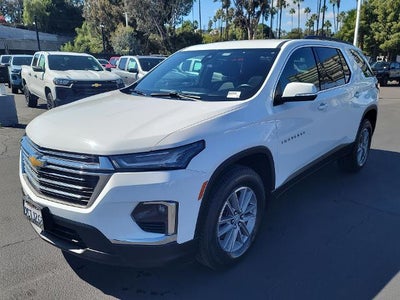 2023 Chevrolet Traverse LT Cloth