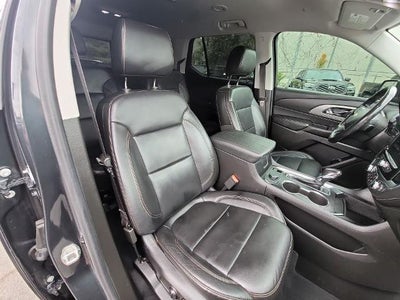 2021 Chevrolet Traverse LT Leather