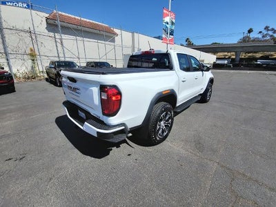 2024 GMC Canyon AT4