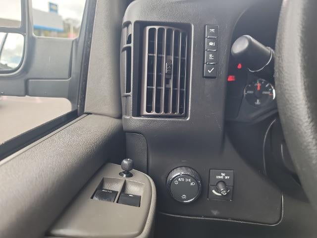 2023 GMC Savana Cargo 2500 Work Van