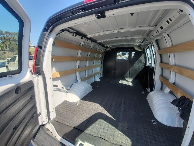 2024 GMC Savana Cargo 2500 Work Van