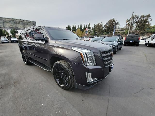 2018 Cadillac Escalade Luxury