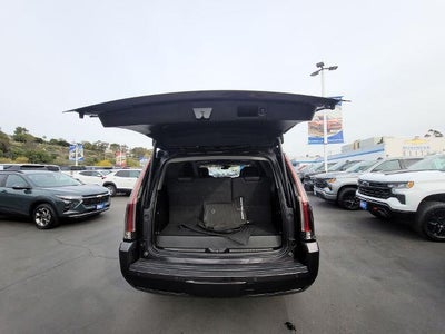 2018 Cadillac Escalade Luxury