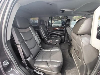 2018 Cadillac Escalade Luxury
