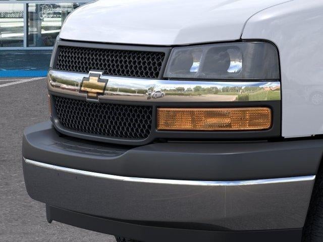 2026 Chevrolet Express Cutaway 3500 1WT