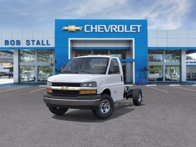 2026 Chevrolet Express Cutaway 3500 1WT