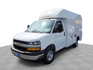 2026 Chevrolet Express Cutaway 3500 1WT