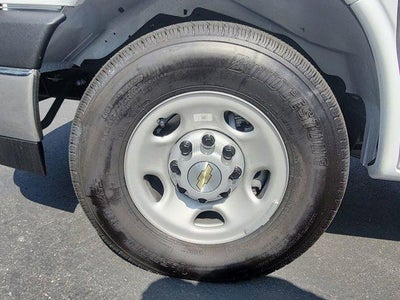 2026 Chevrolet Express Cutaway 3500 1WT
