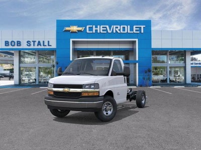 2026 Chevrolet Express Cutaway 3500 1WT