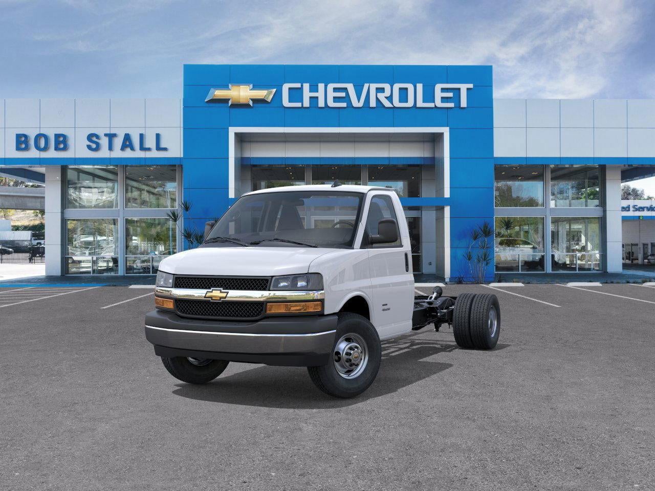 2025 Chevrolet Express Cutaway 3500 1WT