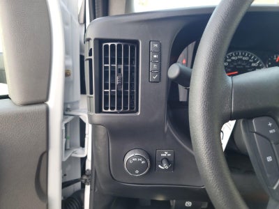 2024 Chevrolet Express Cutaway 3500 1WT