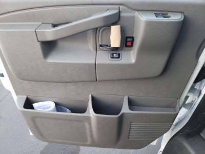 2024 Chevrolet Express Cutaway 3500 1WT