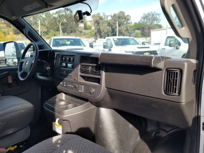 2024 Chevrolet Express Cutaway 3500 1WT