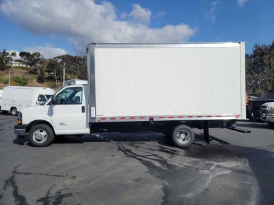 2024 Chevrolet Express Cutaway 4500 2WT