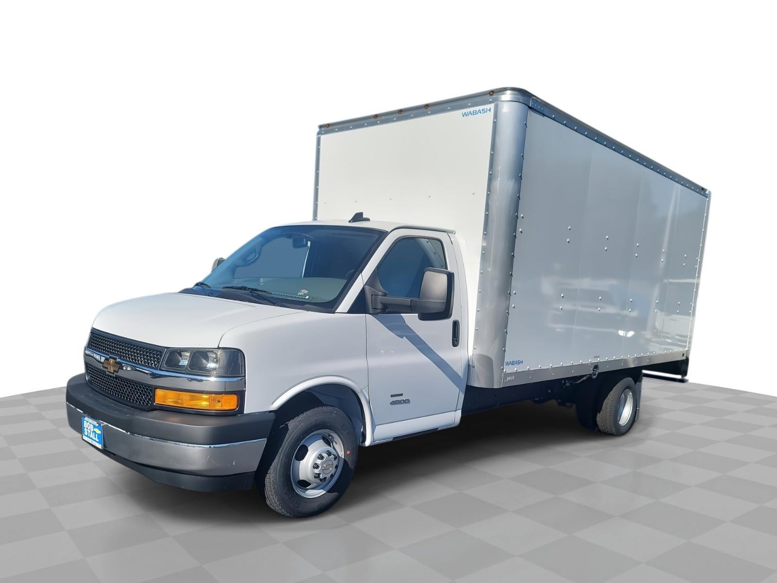 2024 Chevrolet Express Cutaway 4500 2WT