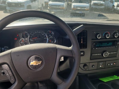 2024 Chevrolet Express Cutaway 4500 2WT