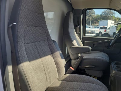 2024 Chevrolet Express Cutaway 4500 2WT