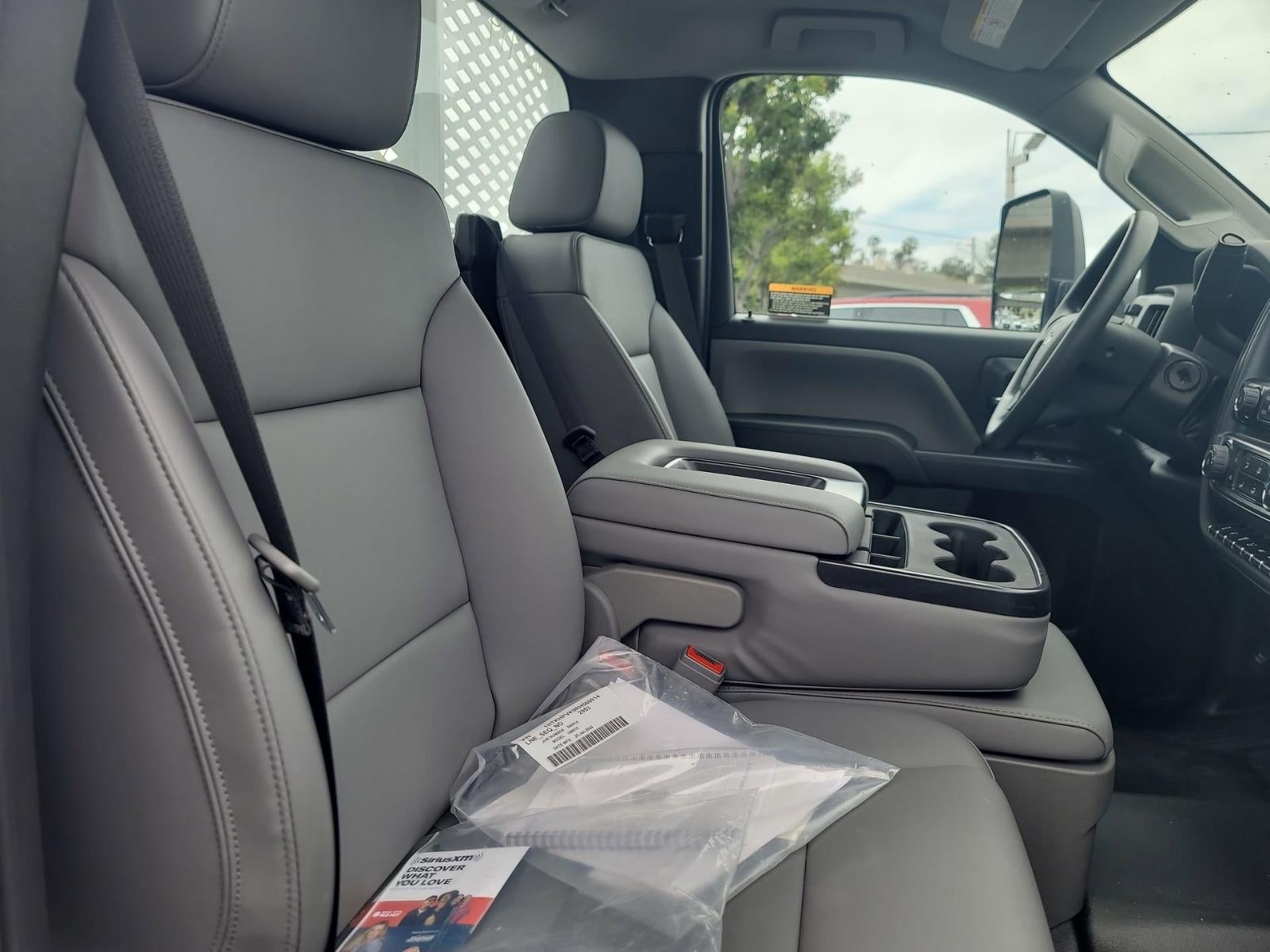 2024 Chevrolet Silverado 5500 HD Work Truck