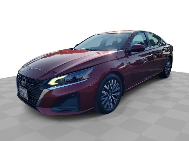 2023 Nissan Altima SV FWD