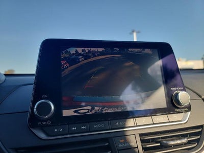 2023 Nissan Altima SV FWD