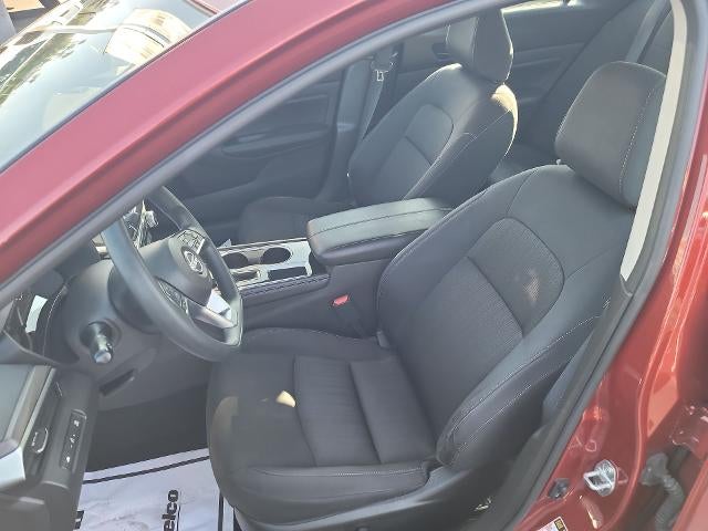 2023 Nissan Altima SV FWD