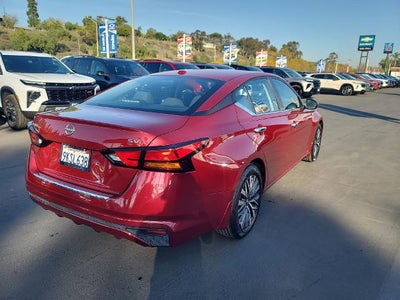 2023 Nissan Altima SV FWD
