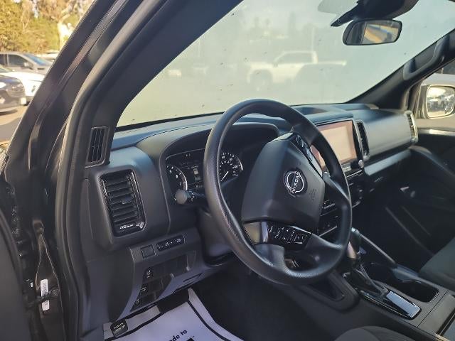 2023 Nissan Frontier Crew Cab SV 4x2