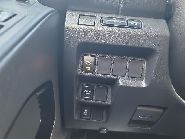 2023 Nissan Frontier Crew Cab SV 4x2