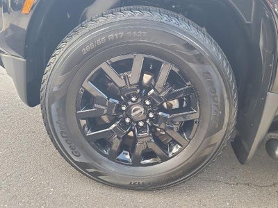 2023 Nissan Frontier Crew Cab SV 4x2