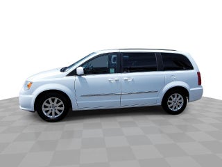 2016 Chrysler Town &amp; Country Touring