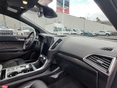 2022 Ford Edge ST-Line