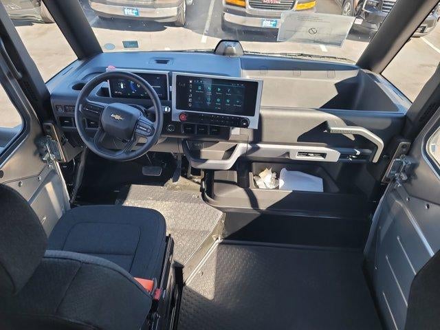 2025 Chevrolet BrightDrop 400 AWD 400