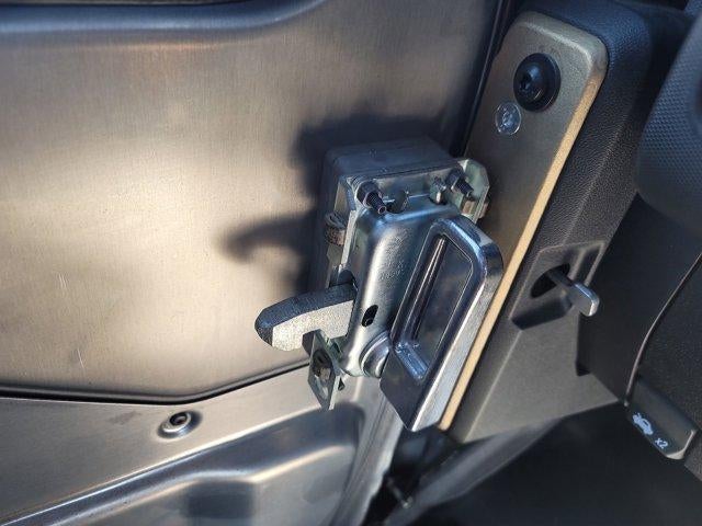 2025 Chevrolet BrightDrop 400 AWD 400