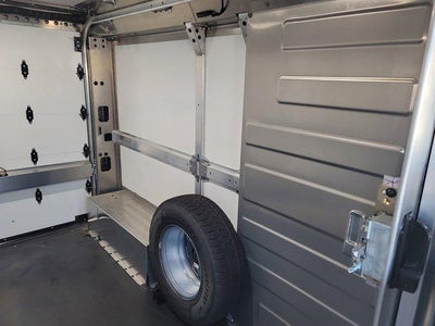 2025 Chevrolet BrightDrop 400 AWD 400