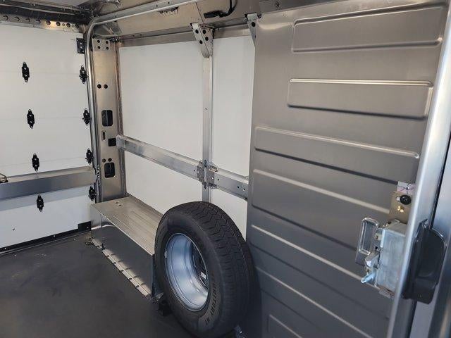 2025 Chevrolet BrightDrop 400 AWD 400