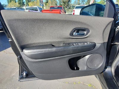 2022 Honda HR-V 2WD LX