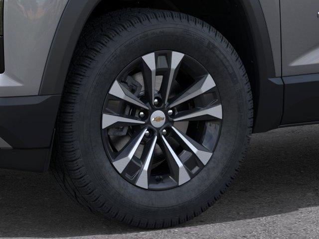 2027 Chevrolet Equinox LT - Photo 9