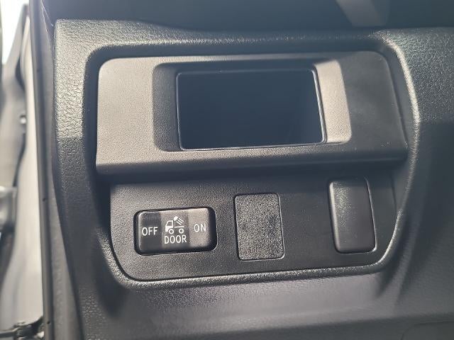 2017 Toyota Tacoma SR5 V6