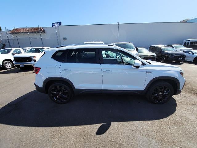 2023 Volkswagen Taos 1.5T SE
