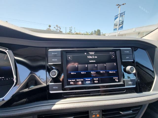 2024 Volkswagen Jetta SE