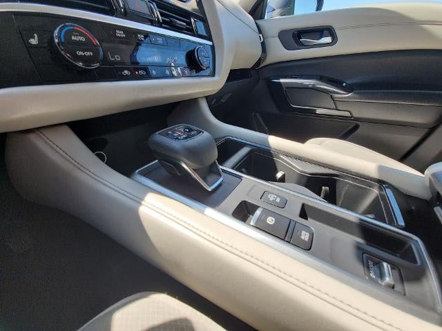 2022 Nissan Pathfinder SV 2WD