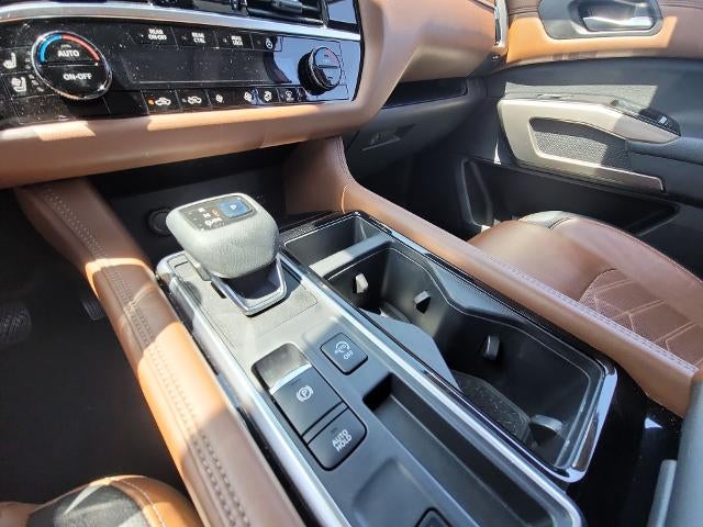 2022 Nissan Pathfinder Platinum 2WD