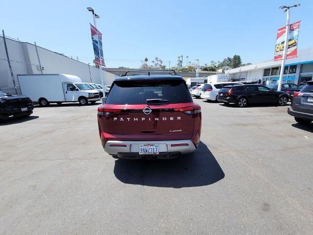 2022 Nissan Pathfinder Platinum 2WD