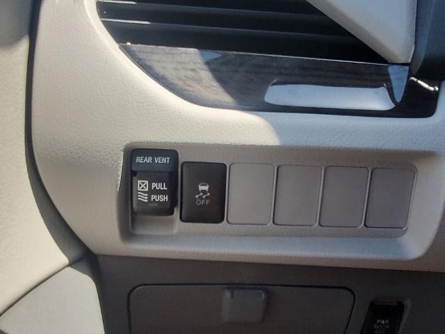 2019 Toyota Sienna XLE Auto Access Seat