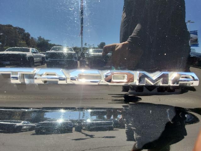 2017 Toyota Tacoma SR5