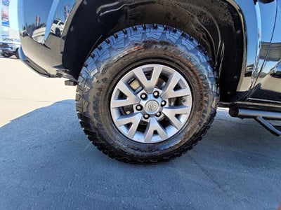 2017 Toyota Tacoma SR5