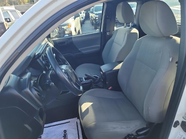 2016 Toyota Tacoma SR