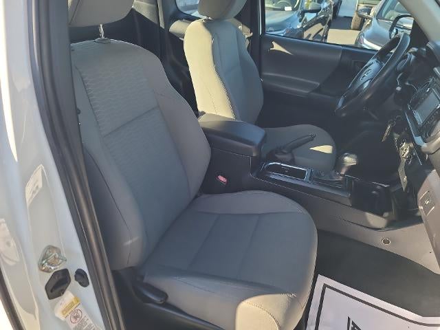 2016 Toyota Tacoma SR