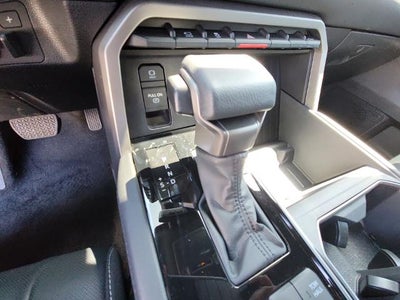 2026 Toyota Tundra Limited CrewMax 5.5' Bed