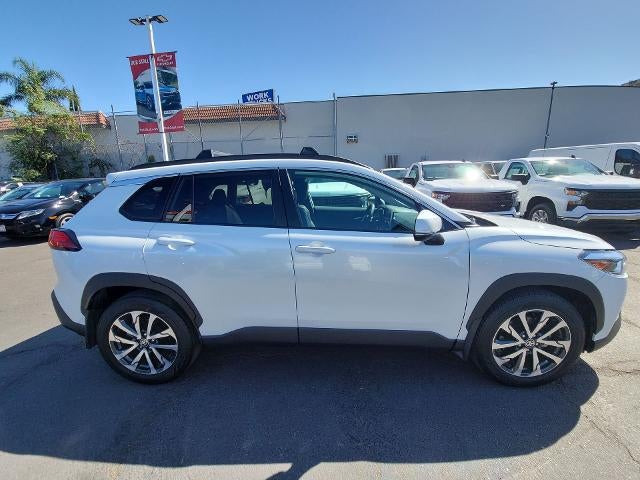 2024 Toyota Corolla Cross XLE